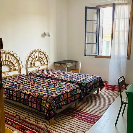 Bed & Breakfast Les Cagettes En Perpignan