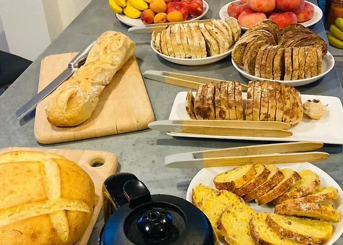 Les Cagettes En Bed & Breakfast