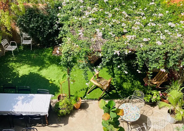 Les Cagettes En Bed & Breakfast 3*