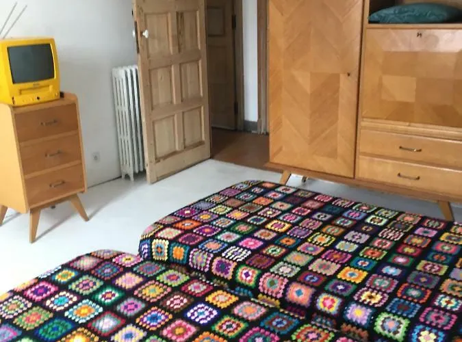 Les Cagettes En Bed & Breakfast